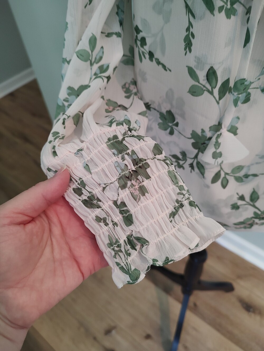 MISA LOS ANGELES Siena White Sage Semi-Sheer Ruffle Top Botanical S - Picture 6 of 15